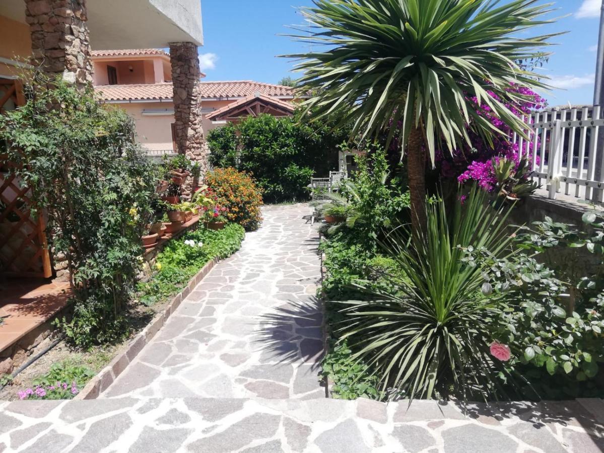 Flamingo Guest House- Rooms Olbia Dış mekan fotoğraf