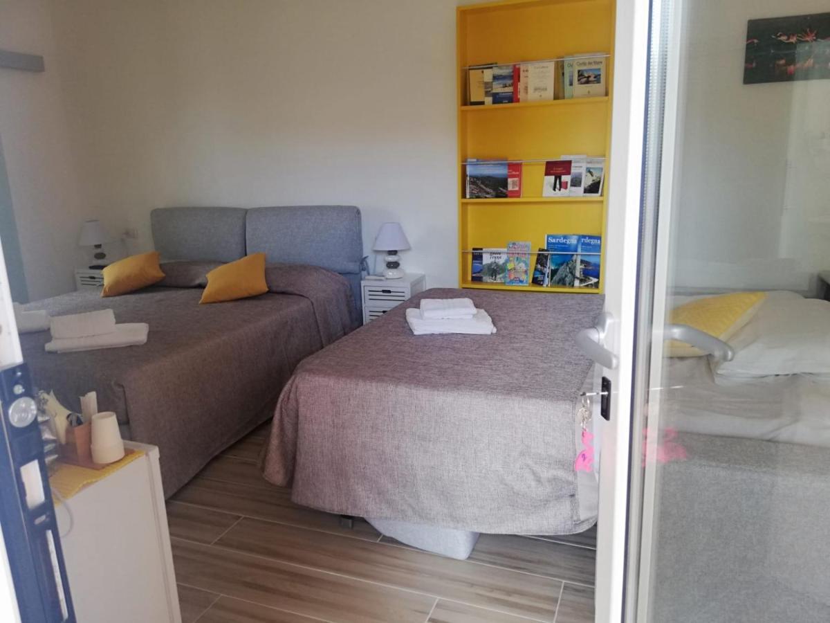 Flamingo Guest House- Rooms Olbia Dış mekan fotoğraf