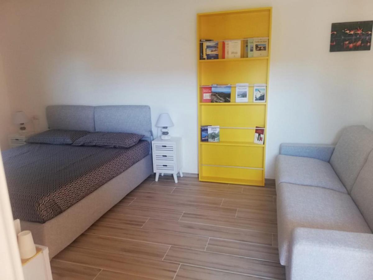 Flamingo Guest House- Rooms Olbia Dış mekan fotoğraf