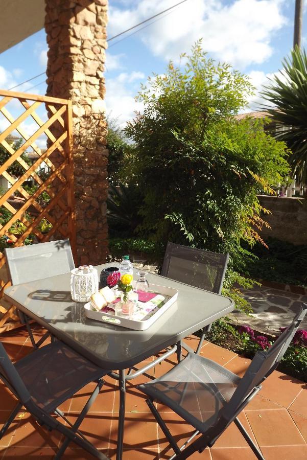 Flamingo Guest House- Rooms Olbia Dış mekan fotoğraf